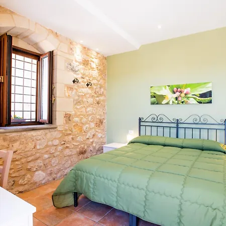 Bed & Breakfast Borgo Monachella 3*