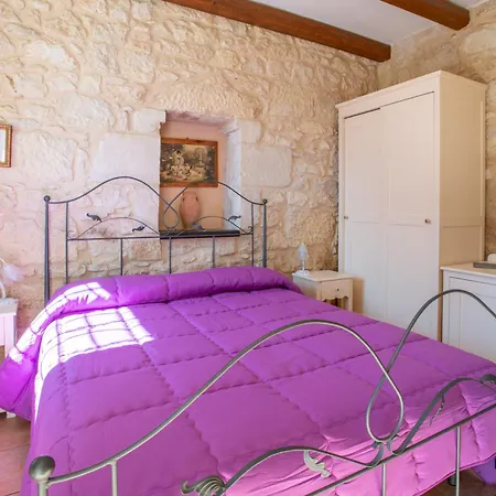 Borgo Monachella 3* Ragusa