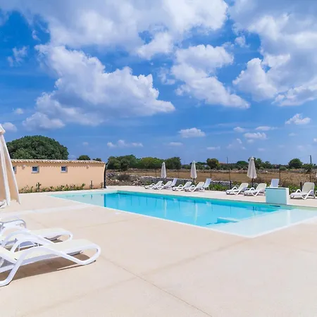 Borgo Monachella 3* Ragusa