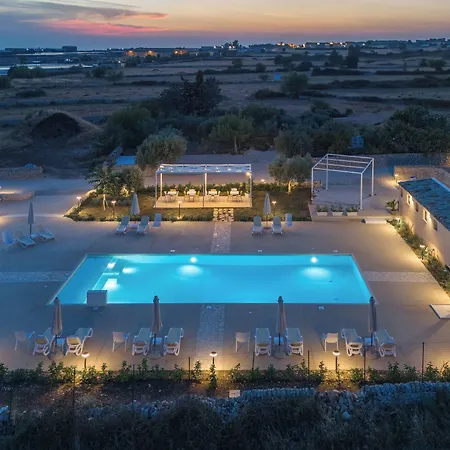 Borgo Monachella Nocleg ze śniadaniem 4*